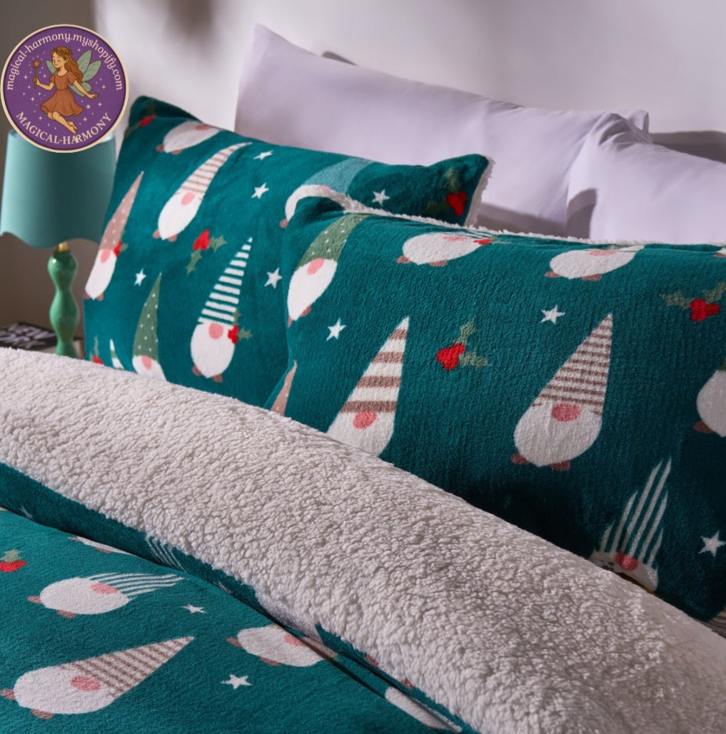 Coral Fleece Gonk Duvet Set