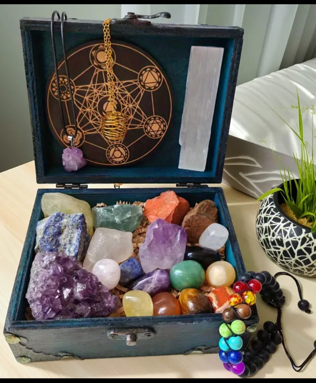 Crystal Gift Box.