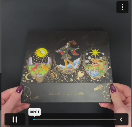 Gold Foil Tarot Gift Set.