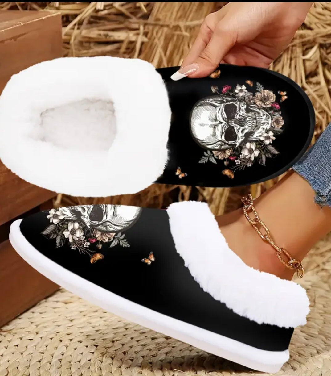 Cozy Skull Print Slippers.