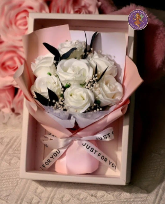 💐 Luxury Soap Rose Bouquet Gift Box – Available in 6 Stunning Colours! 💐