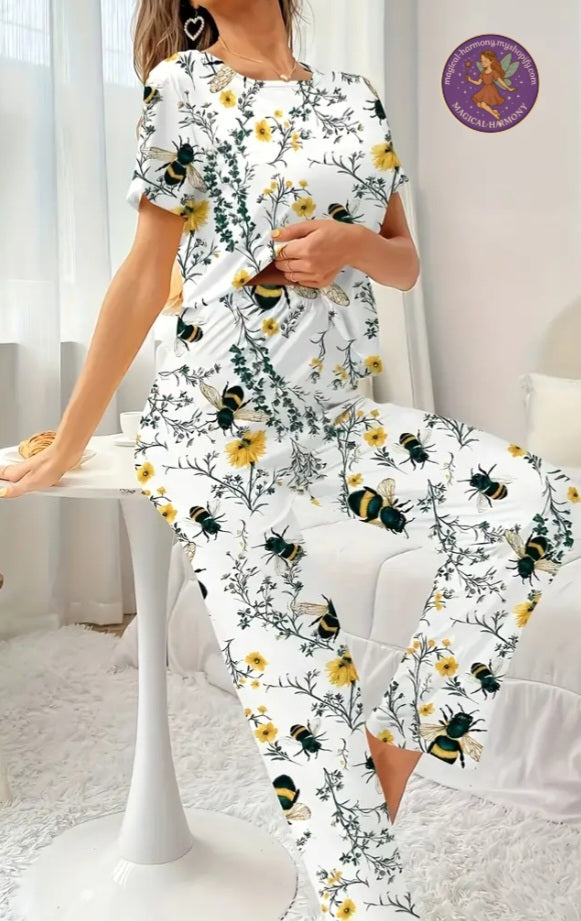 Plus Size Bee Print Women’s Sleepwear Set