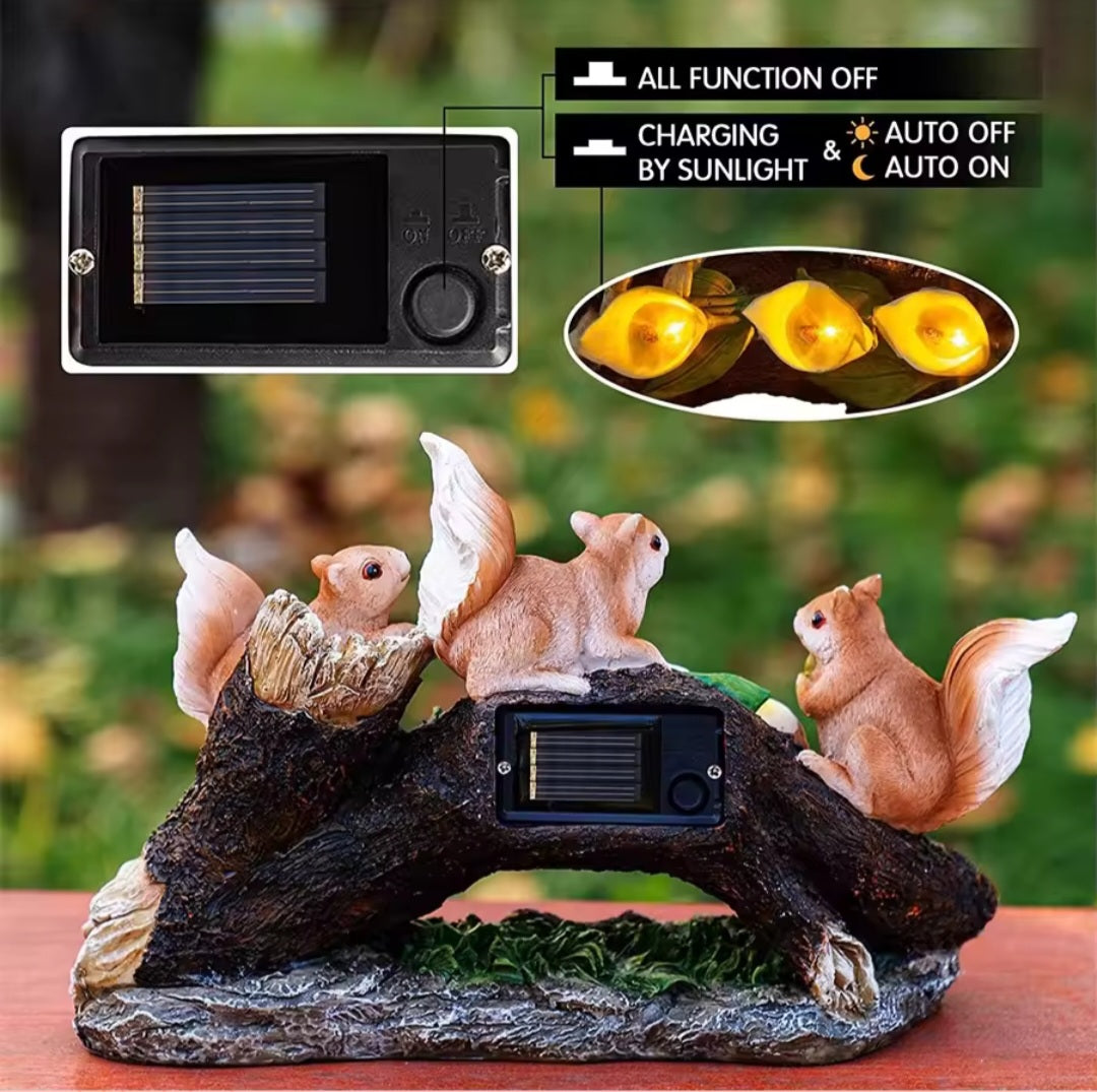 LED Solar Squirrel Light