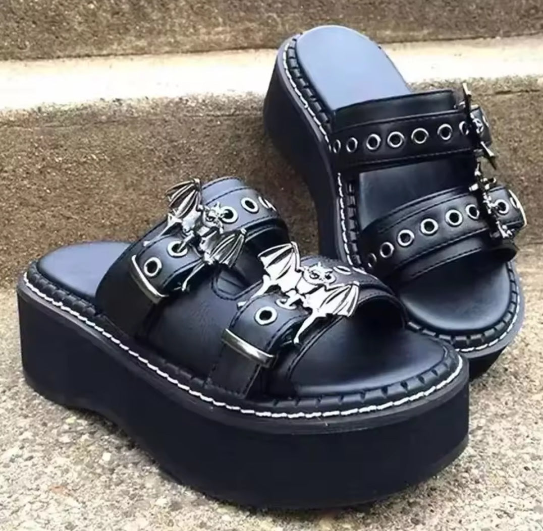 Metal Decoration Sandals